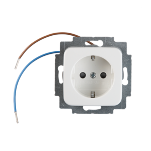 Pistorasia Jussi1S/16A/IP20 UKJ 0X VALO VAL
