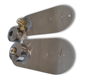 PINTA-ASENNUSKULMAN TAUSTALEVY *rst KAPEA KIINNITYS